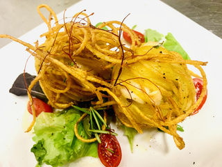 Branzino Farcito di Gambero con Spaghetto di Patate al Pecorino